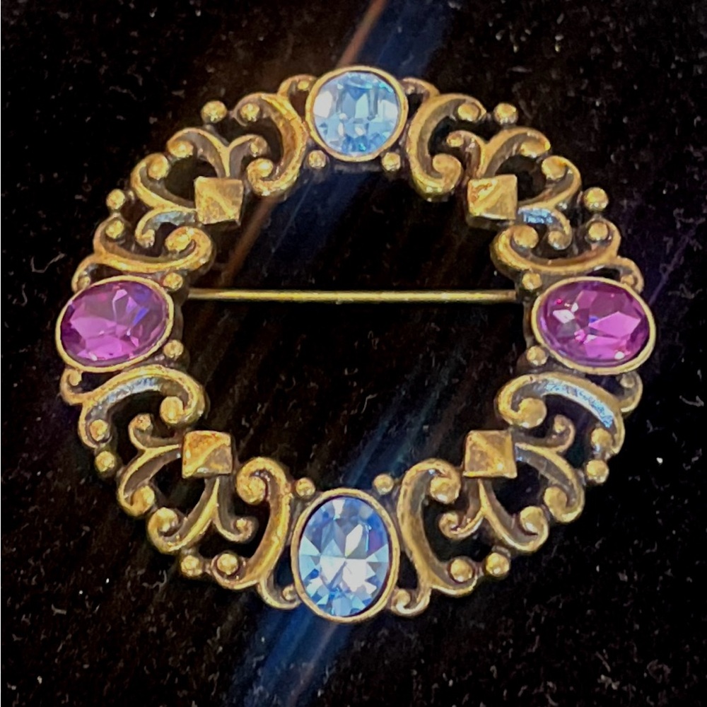 Ornate Gold Tone and Purple Brooch with Intricate Design